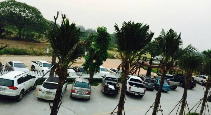 Por-Ho Boutique Hotel Nakhonratcsaszima Kültér fotó