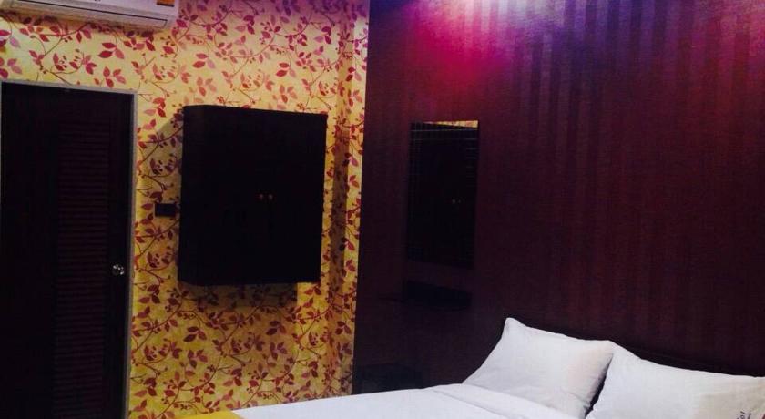Por-Ho Boutique Hotel Nakhonratcsaszima Kültér fotó