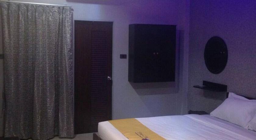 Por-Ho Boutique Hotel Nakhonratcsaszima Kültér fotó